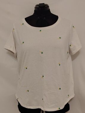 American Vintage White Short Sleeve Tee with Pineapple Motif